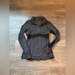 Lululemon pullover size 8